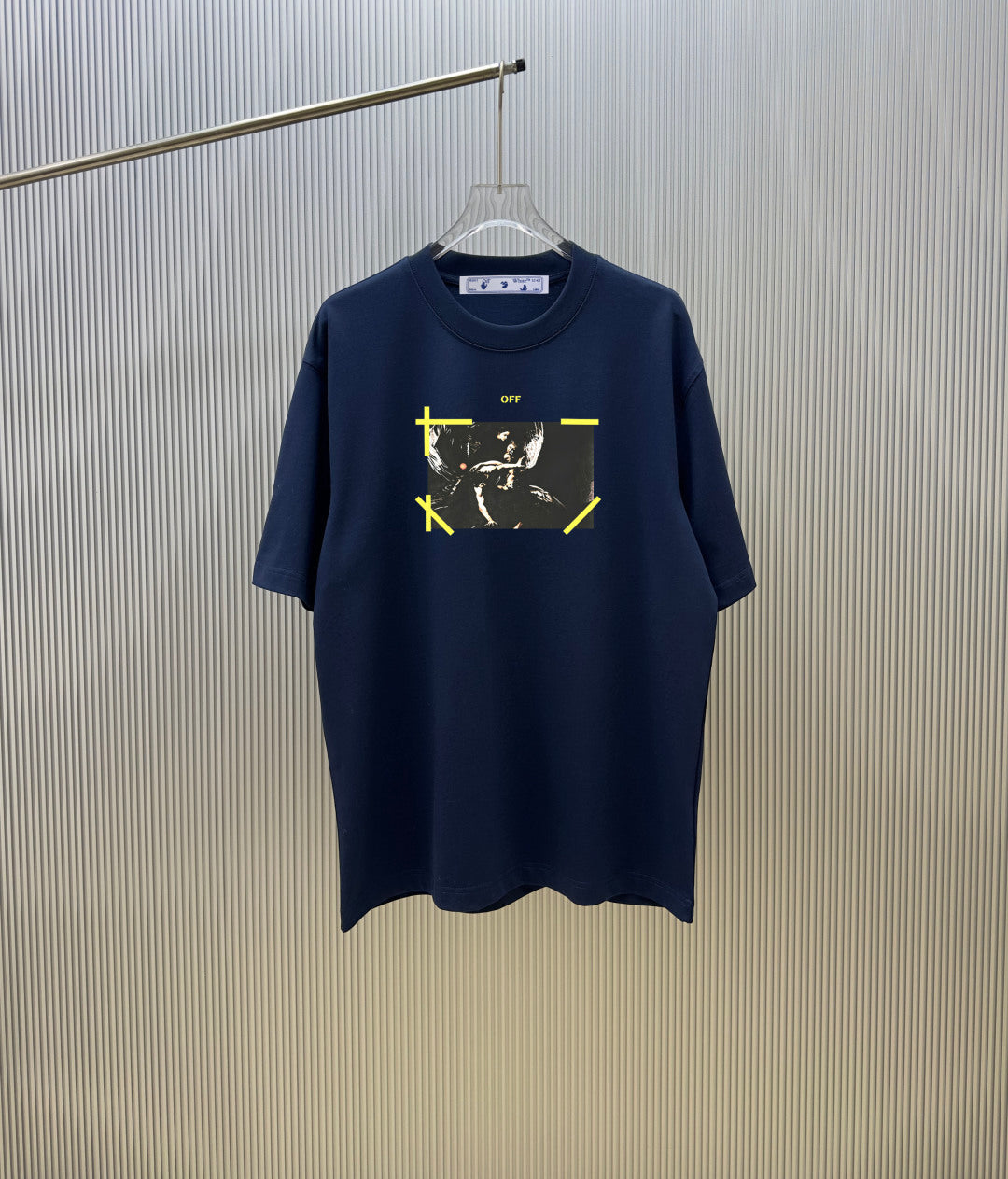 Off-White Arrow Cat Graphic Print Heavyweight Crewneck T-Shirt – White