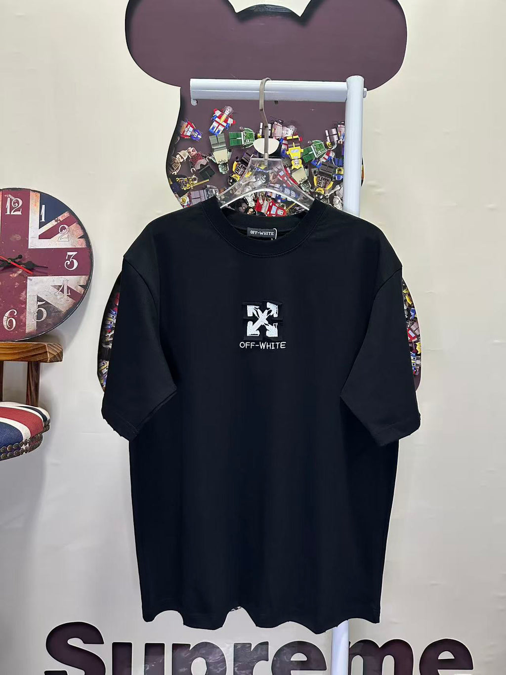 Off-White x Supreme Diagonal Arrow Graphic Crewneck T-Shirt