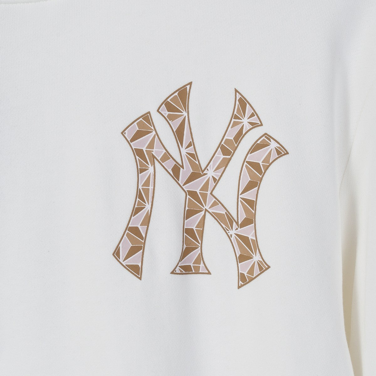 MLB New York Yankees Mega Logo Embroidered Crewneck Sweatshirt