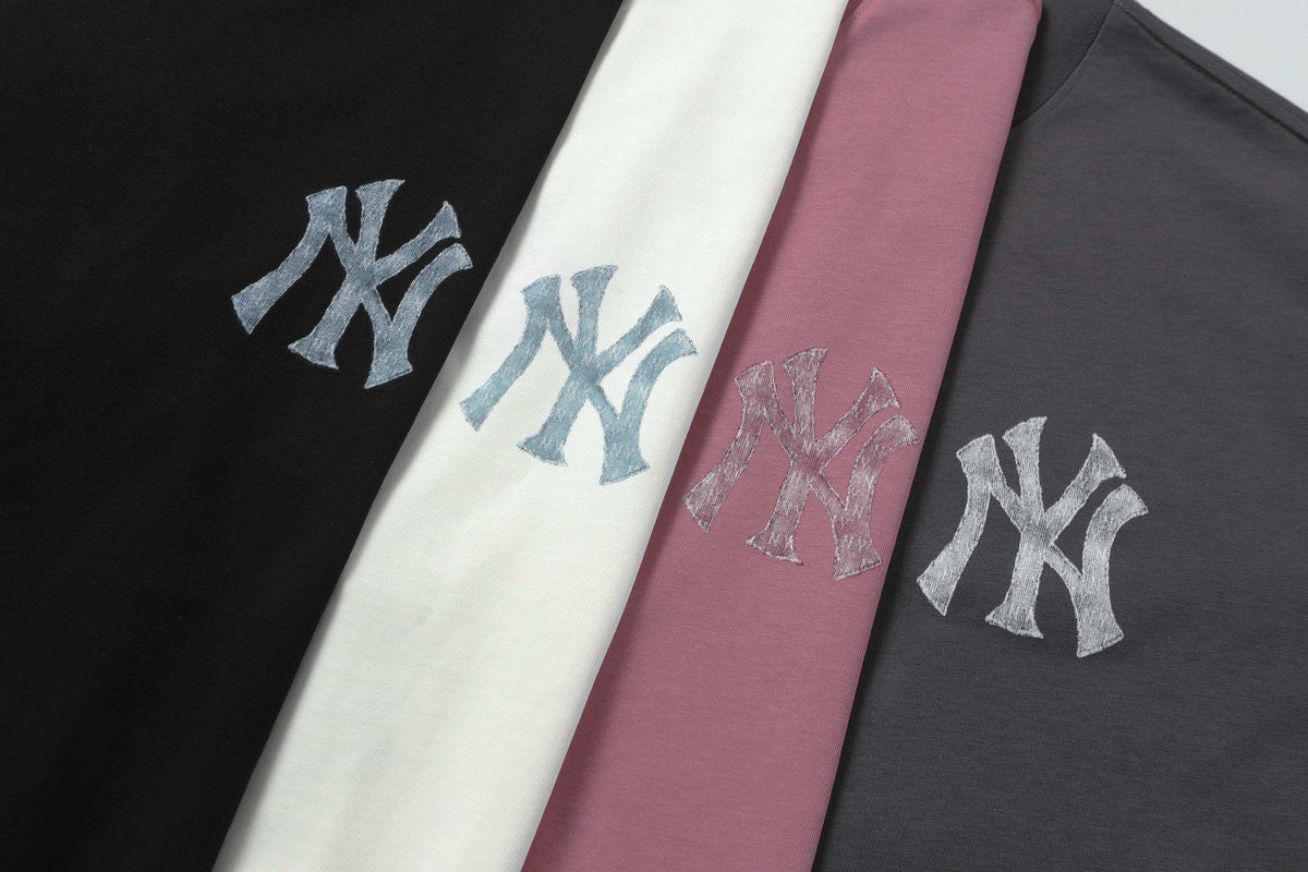 MLB Korea Unisex Denim Washed NY Logo Short‑Sleeve Crew Neck T‑Shirt`