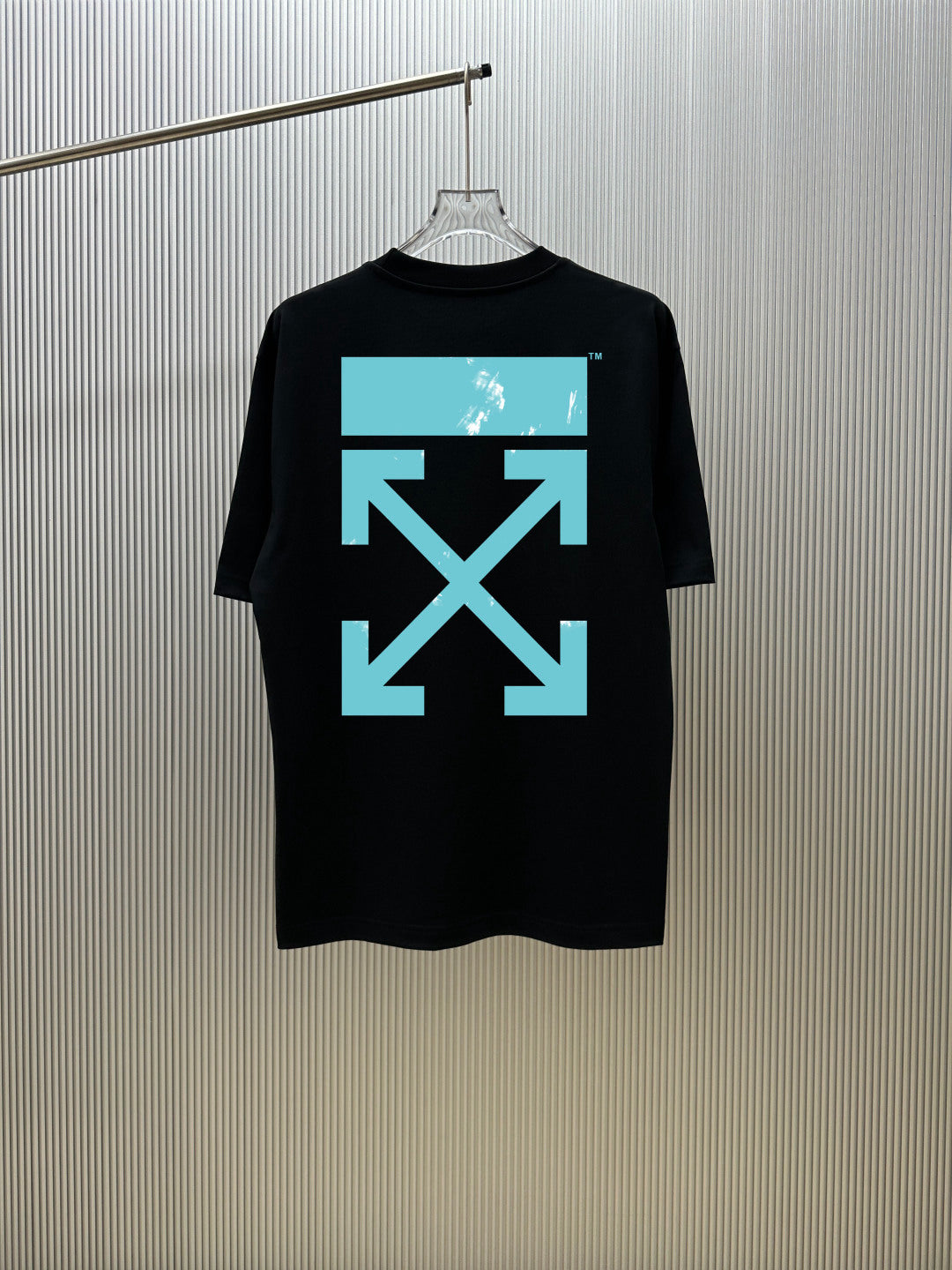 Off-White Diagonal Arrow Embroidered Heavyweight Crewneck T-Shirt