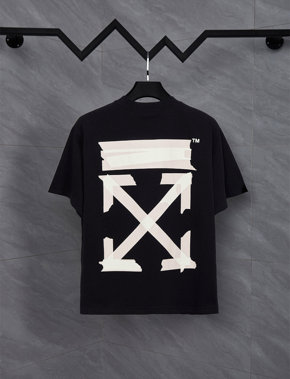OFF-WHITE™ Arrow Patch Pocket Graphic Short-Sleeve T-Shirt