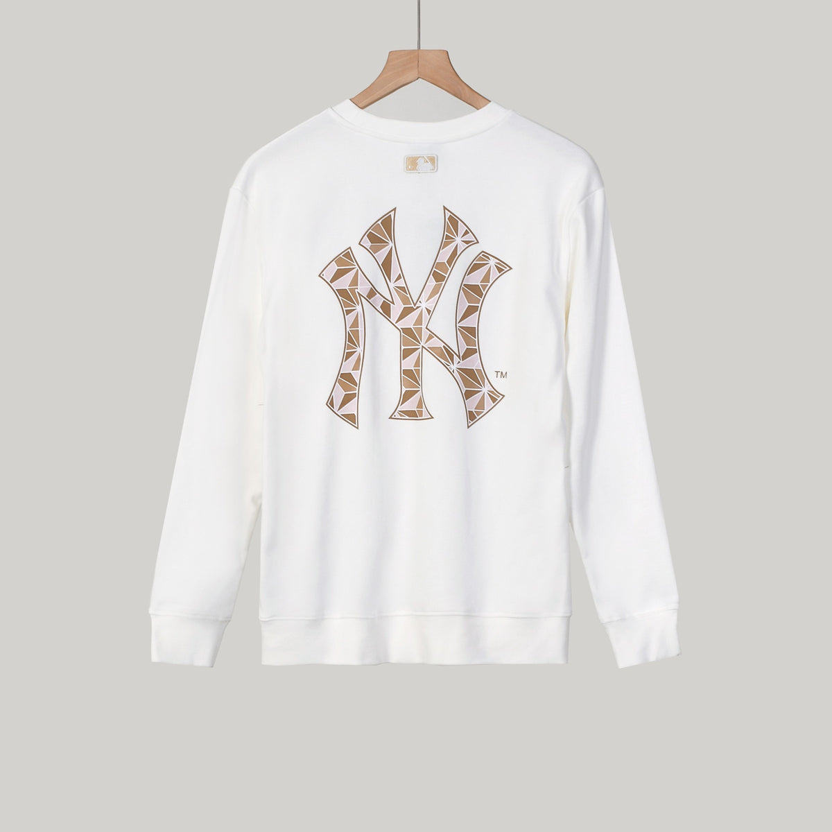 MLB New York Yankees Mega Logo Embroidered Crewneck Sweatshirt
