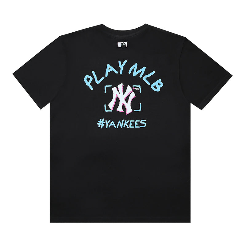 MLB Play MLB New York Yankees Varsity Slogan Print Embroidered Pure Cotton T-Shirt – Unisex Relaxed Fit Crew Neck Short Sleeve