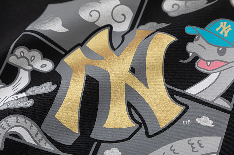 MLB New York Yankees Graphic Print Short Sleeve T-Shirt
