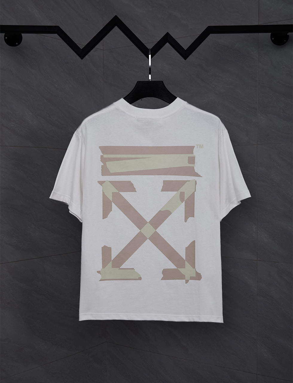 OFF-WHITE™ Arrow Patch Pocket Graphic Short-Sleeve T-Shirt