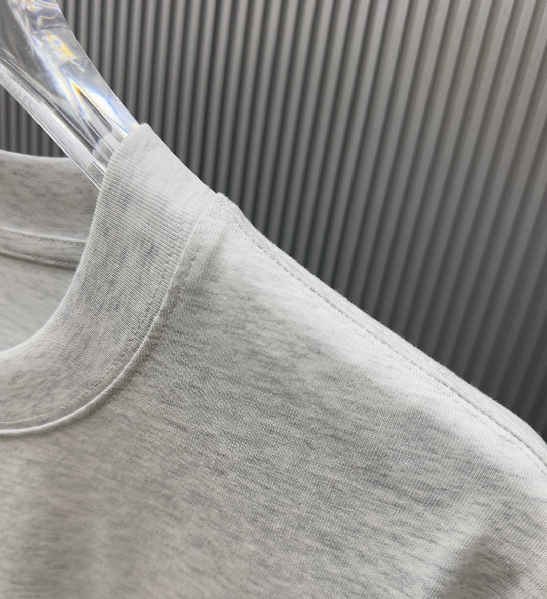 Off-White Arrow Cat Graphic Print Heavyweight Crewneck T-Shirt – White