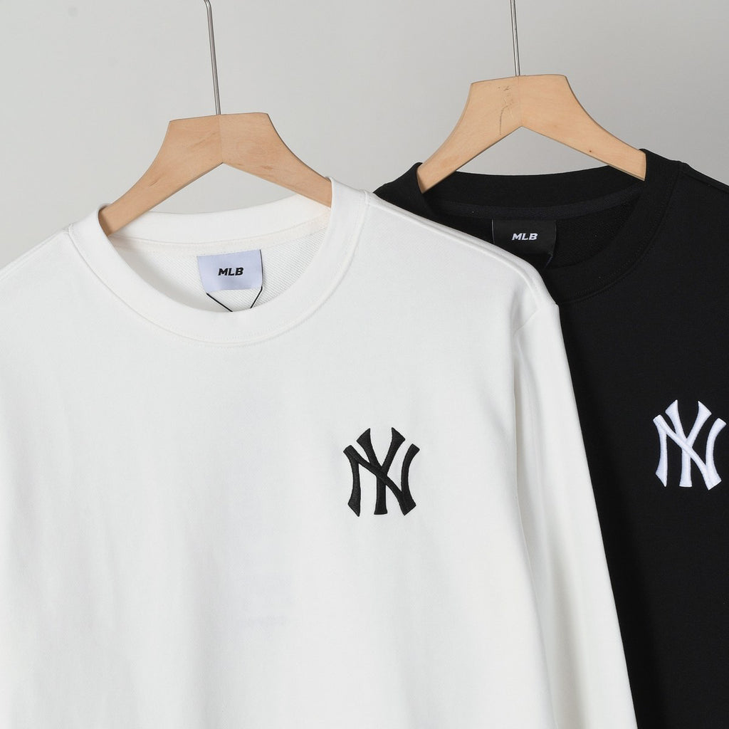 MLB New York Yankees Monogram Embroidered Crewneck Sweatshirt
