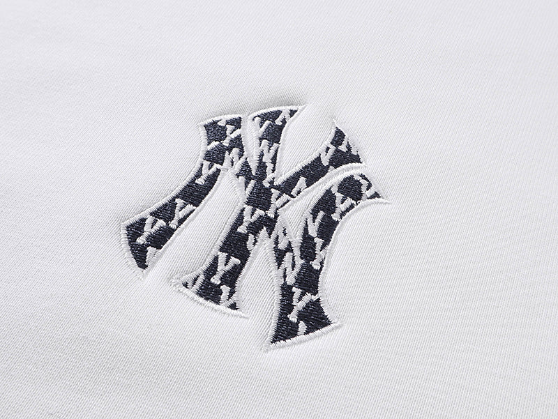 MLB New York Yankees NY Logo Embroidered Crewneck Fleece Sweatshirt