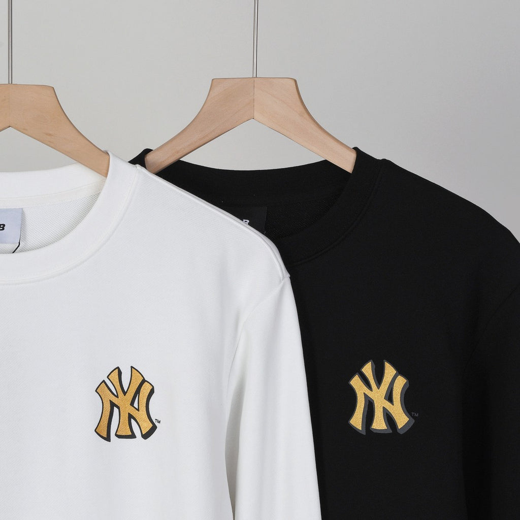 MLB New York Yankees Graphic Print Embroidered Crewneck Sweatshirt