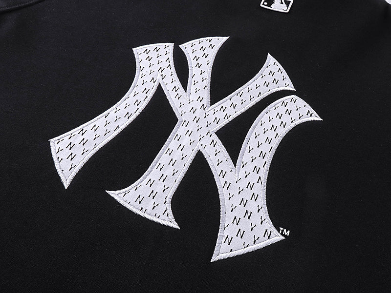 MLB New York Yankees NY Logo Embroidered Crewneck Fleece Sweatshirt