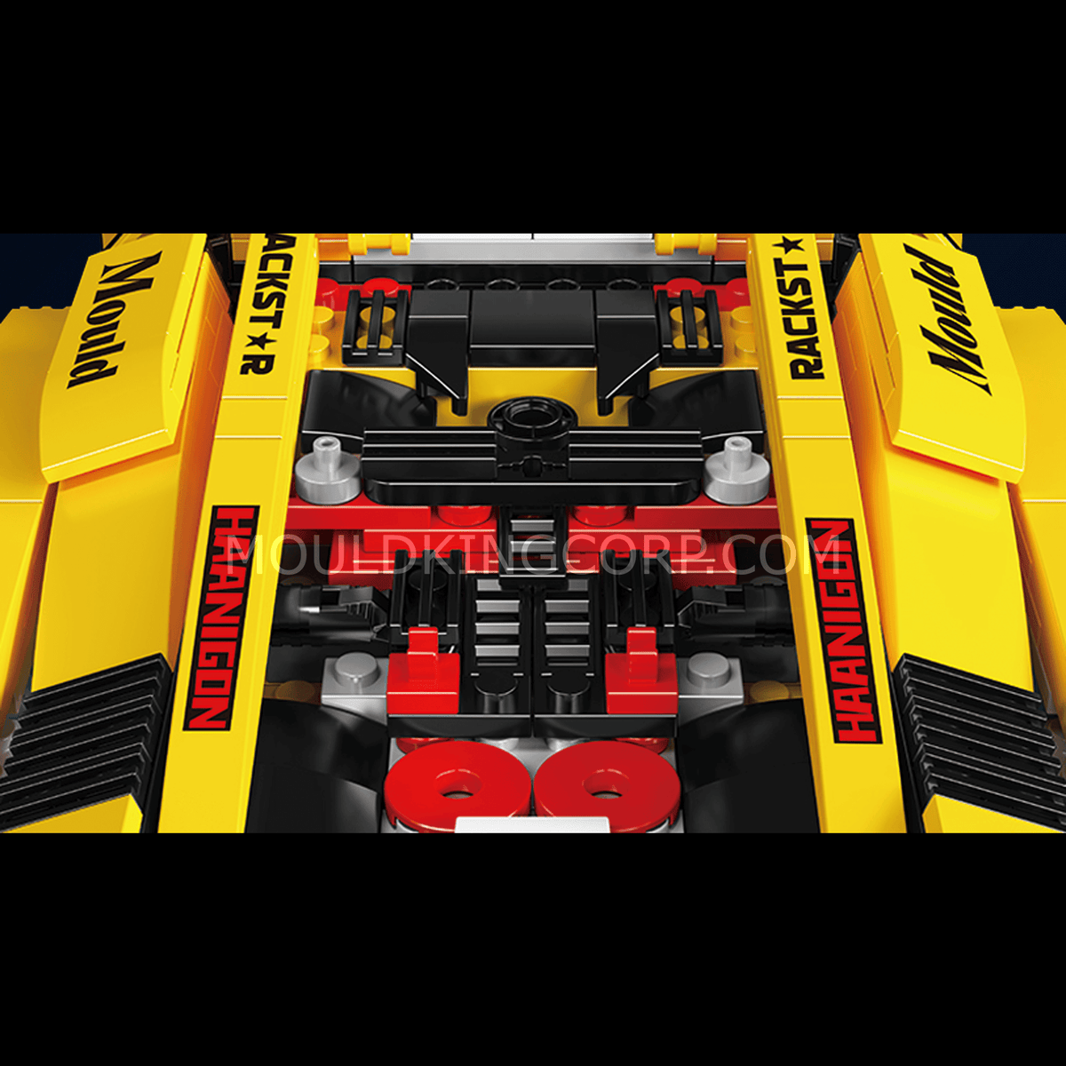 Mould King 13194 Remote Controlled 80S Italian Bull Coutach | 1,384 PCS